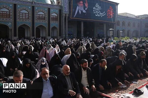 برپایی نماز عید سعید فطر در حرم حضرت عبدالعظیم حسنی (ع)