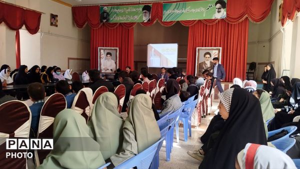 جلسه حوزه رسانه‌ی دانش‌آموزی در شهرستان اردل