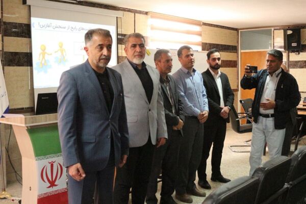 بازدید نماینده مجلس از آموزش‌وپرورش فیروزکوه و دیدار با کتابداران
