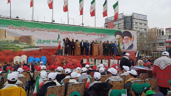 دانش‌آموزان، پاسداری از انقلاب را آغاز می‌کنند