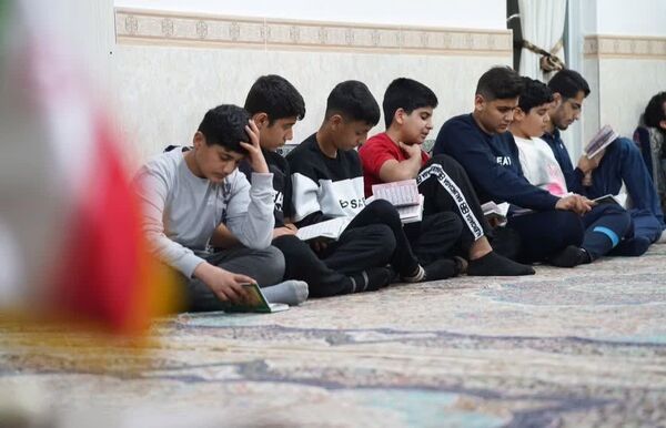 اعتکاف دانش آموزی در استان گلستان