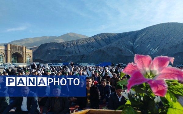  نماز عید سعید فطر در جوار شهدای شهر بار