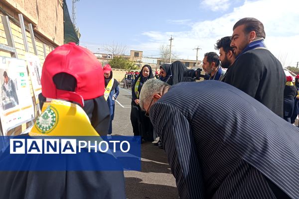 مانور مهارت‌های تشکیلاتی پیشتازان هم‌دل، همفکر و همکار در شیراز