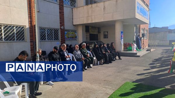 نواخته‌شدن زنگ استکبارستیزی در گلوگاه 