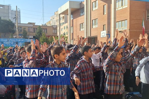 دانش آموزان شیرازی جنایات اسرائیل را محکوم کردند