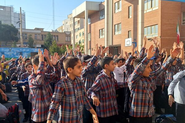 دانش آموزان شیرازی جنایات اسرائیل را محکوم کردند