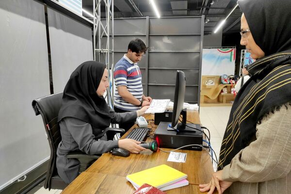 لوازم تحریر ایران‌نوشت؛ همدم لحظه‌های یادگیری دانش‌آموزان