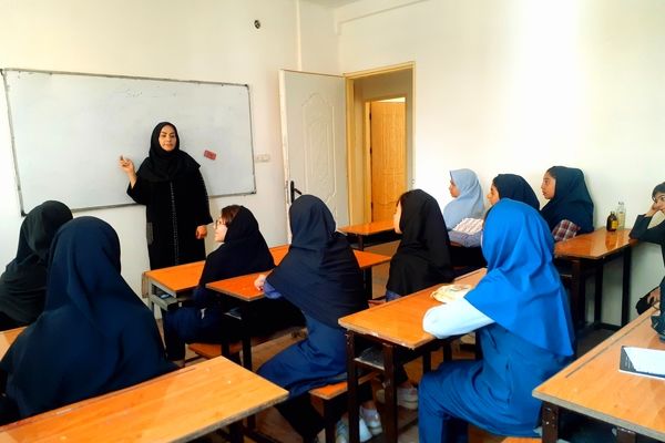 پایگاه‌های تابستانی پلی به موفقیت تحصیلی دانش‌آموزان است