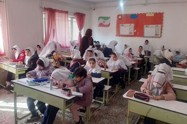 هشتمین طرح پایش رایگان سلامت کودکان به مناسبت دهه مبارک فجر