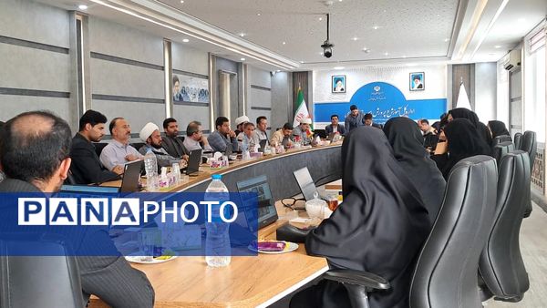 برگزاری وبینار استانی برنامه نماد 