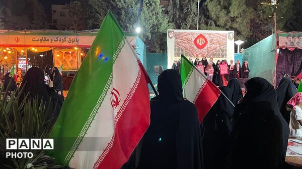 حماسه خیابان در شب ۱۶۸؛ به یاد ۱۶۸ دانش‌آموز شهید میناب
