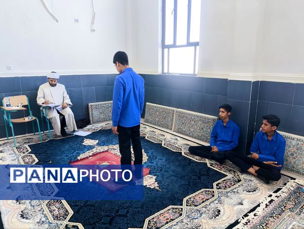 رقابت دینی و قرآنی دانش‌آموزان در سندرک