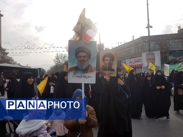 تشییع نمادین شهدای مقاومت درمشهد