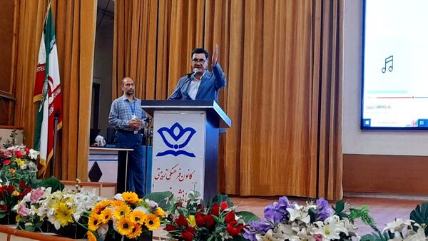 برگزاری اختتامیه جشنواره نوجوان سالم و یاریگران زندگی در کانون شهید فهمیده کرج