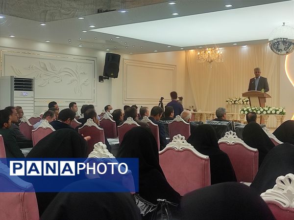 ویژه برنامه در مسیر دانایی در کاشمر