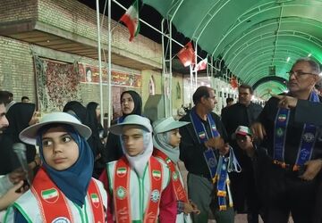 چذابه میزبان زائران حسینی شد
