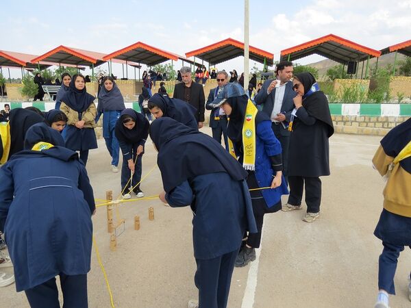 اردوی تمشک دختران بجنورد در اردوگاه شهید چمران 