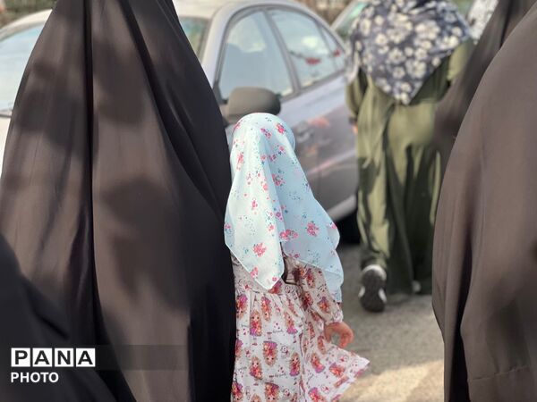 همایش بزرگ پیاده‌روی خانوادگی در صومعه‌سرا
