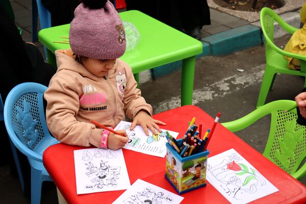 ٢٢ بهمن؛ روزى که دلها با قدم‌‌ها یکى میشود