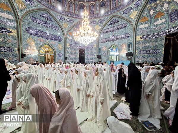 آغاز فصل تازه‌ای از بندگی برای دختران در جشن تکلیف