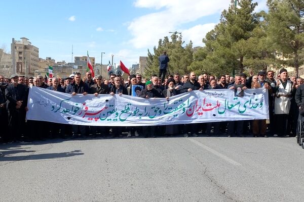 تشییع باشکوه پیکر مطهر شهید اردشیر رئیسی 