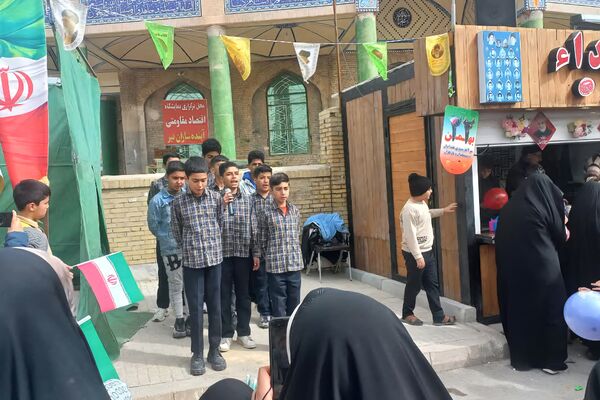 حضور گسترده مردم نیر در راهپیمایی ۲۲ بهمن