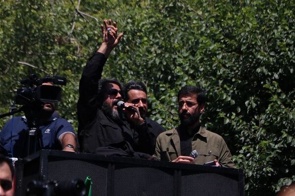 وداع با پیکر مطهر شهید سیدمهدی موسوی در شهرری