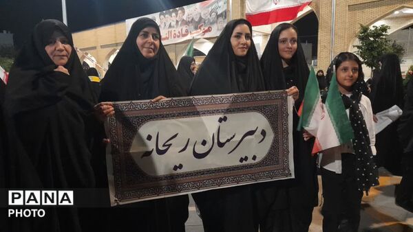حضور حماسی مدارس قم در تجمعات شبانه آستان مقدس امامزاده موسی مبرقع(ع)