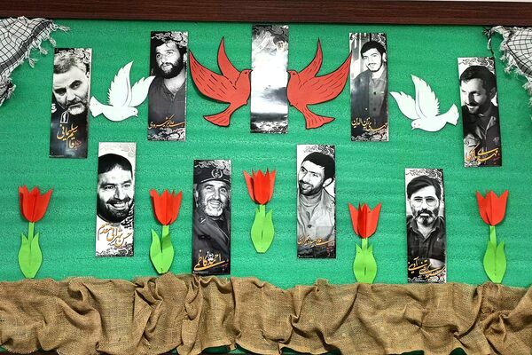 برپایی موکب مقاومت به‌مناسبت هفته بسیج در دبستان جنت ملارد 
