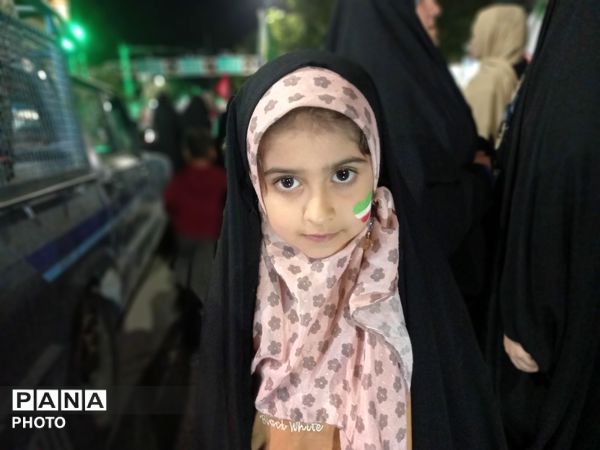 حضور پرشور مردم تویسرکان در راهپیمایی «تا پای جان برای ایران»