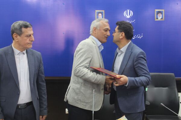 جلسه انتخاب هیأت مدیره حامیان پردیس دانشگاه تهران در گلوگاه 