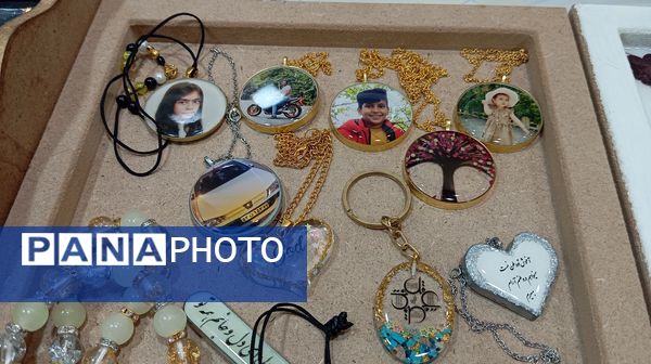 روایت اولین نمایشگاه هنرهای تجسمی هنرمندان شهرستان بن 