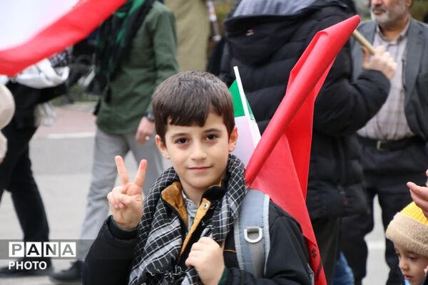 اجتماع بزرگ نوجوانان تبریزی شجره طیبه