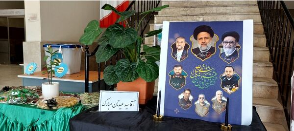 بازدید فرماندار مشهد از ستاد انتخاباتی منطقه ۱۶ مشهد
