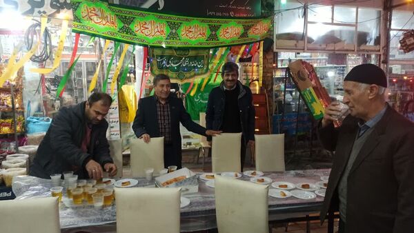 مراسم نور افشانی و ایستگاه صلواتی در شهرستان سملقان