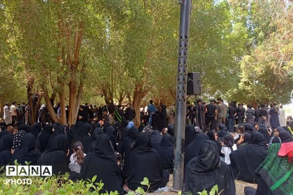 تجدید میثاق مردم رودبار جنوب با آرمان‌های حسینی در جوار قبور شهدای گمنام