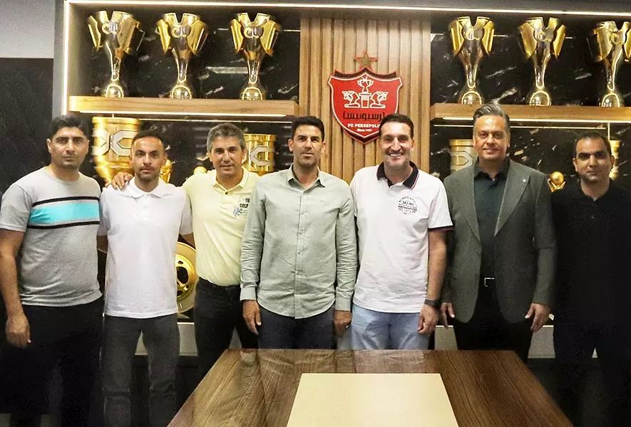 حضور مربیان تیم‌های پایه پرسپولیس در باشگاه برای انعقاد قرارداد