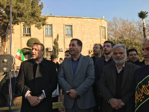 اصفهان یکصدا در میدان امام حسین(ع)