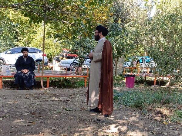 نماز جمعه باشکوه و آیین تجلیل از برگزیدگان رویداد «دختران حاج قاسم» 