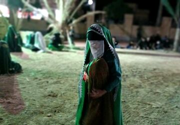 نمایش آئینی در سایه‌سار اسارت