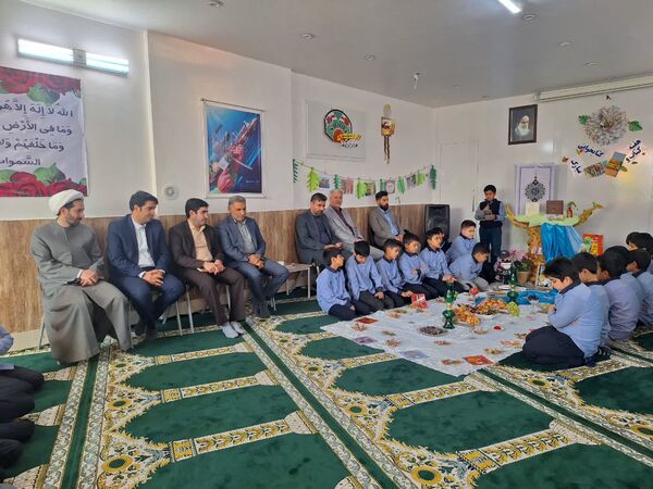 جشن کتابنوش در ناحیه۶ مشهد