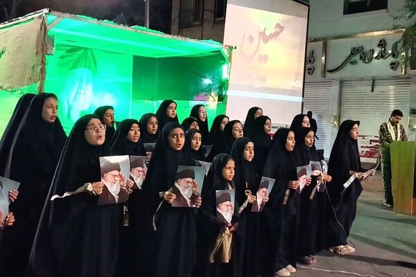 تجمعات متفاوت،به یاد رهبر شهید انقلاب اسلامی