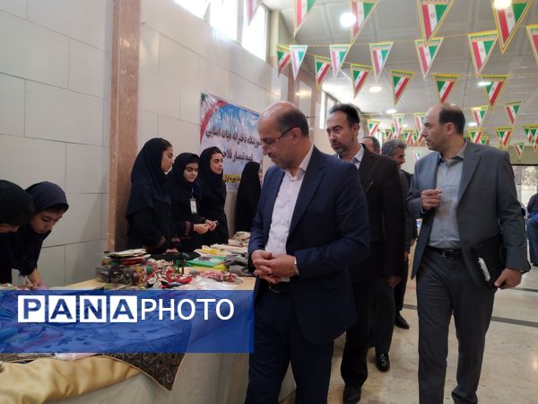 نشست معاون متوسطه وزارت آموزش و پرورش با مدیران مدارس متوسطه استان البرز 