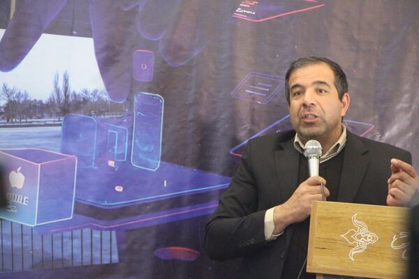 همایش اختتامیه دومین رویداد تولید محتوای دیجیتال و همایش تجلیل از فعالان فضای مجازی شهرستان بن