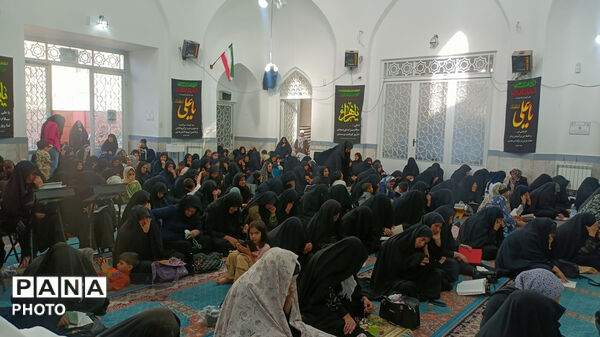 مراسم دعای عرفه در مسجد صاحب الزمان شهرستان کوهدشت