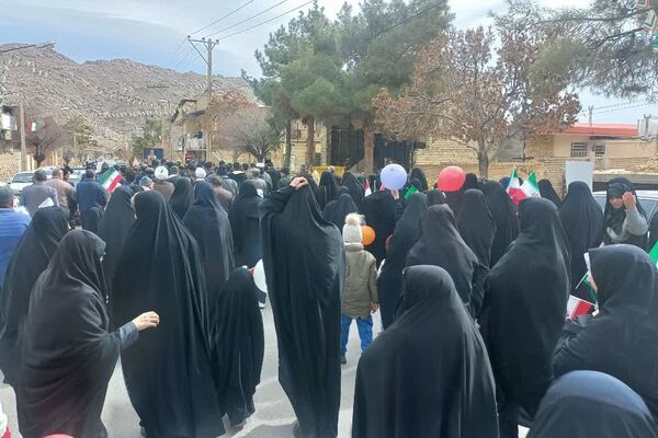 حضور گسترده مردم نیر در راهپیمایی ۲۲ بهمن
