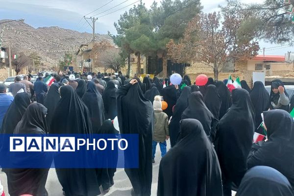 حضور گسترده مردم نیر در راهپیمایی ۲۲ بهمن