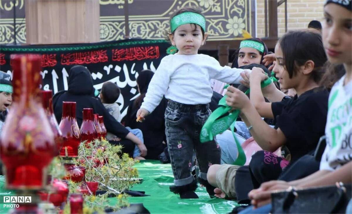 سفره جهانی حضرت رقیه (س) در حرم مطهر قیدار نبی (ع) گسترده شد