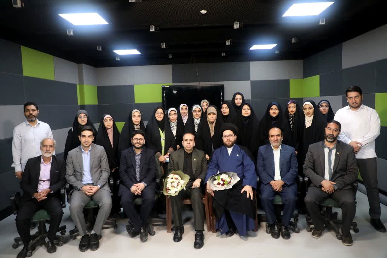 سالروز تأسیس سازمان دانش آموزی