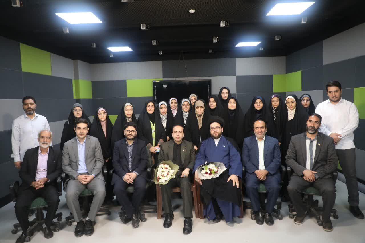 سالروز تأسیس سازمان دانش آموزی